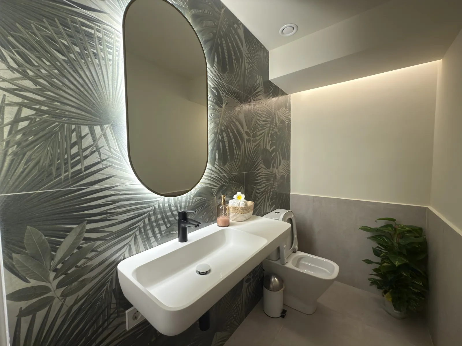 Baño del centro de masaje Baan Pho